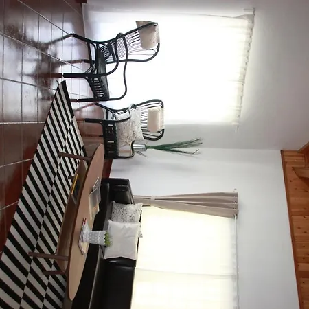 Casas Da Cascata