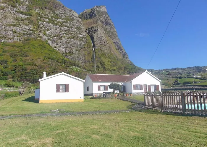 Casas Da Cascata Holiday home Lajes das Flores