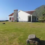 Casas Da Cascata