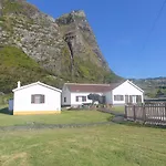 Casas Da Cascata Nyaraló Lajes das Flores