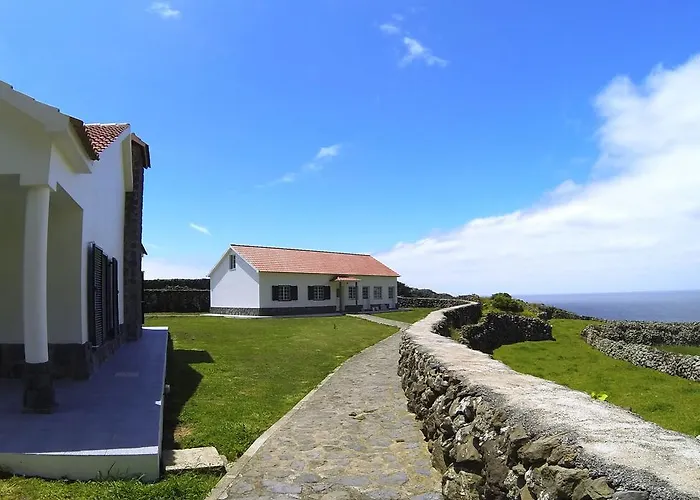 Feriehus Casas Da Cascata Lajes das Flores